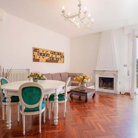 Ca' Bianca Apartments Farneto Kültér fotó